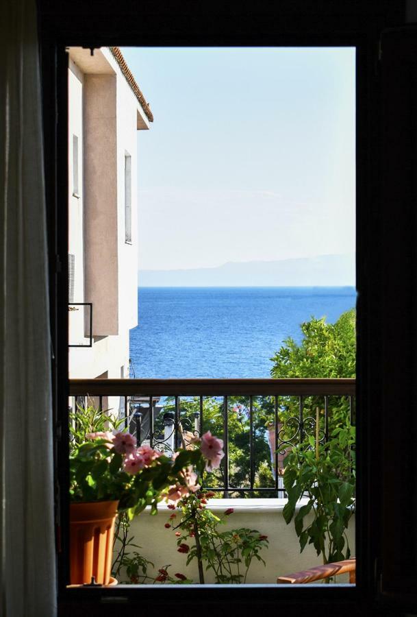 Апартаменти Ocean View Нео Кліма Екстер'єр фото